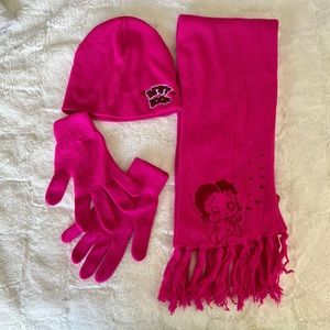 Pink Betty Boop scarf beanie and gloves set